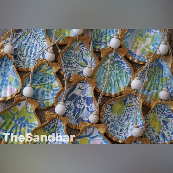 Set of 2 Gold Scallop Seashell Ornaments Housewarming Gift Decoupaged TheSandbar - Picture 5 of 5